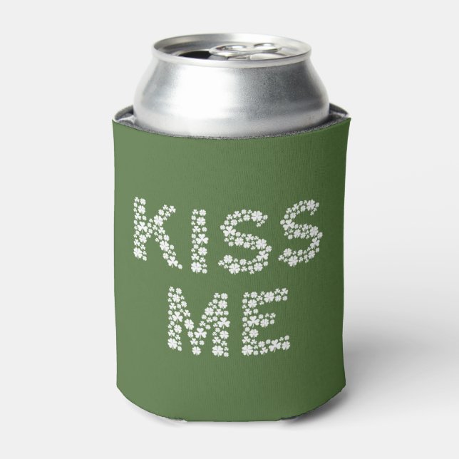 Kiss Me (I’m Irish) Cosy Using Shamrock Clovers Can Cooler (Can Front)