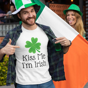 Kiss Me I'm Irish 4 Leaf Clover St Patrick's Day T-Shirt