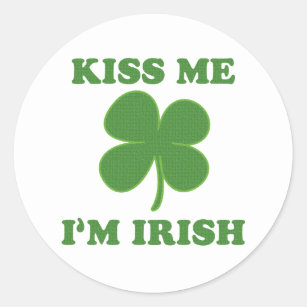 Kiss me i'm Irish Classic Round Sticker