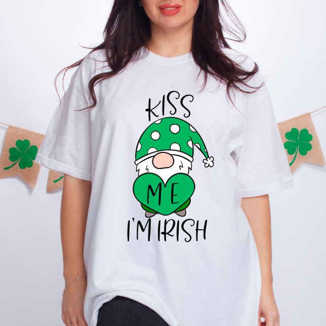 Kiss Me I'm Irish Cute Gnome Green Heart T-Shirt (Creator Uploaded)
