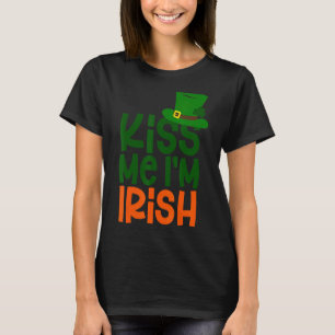 Kiss Me I'm Irish Leprechaun Hat St Patricks Day T-Shirt