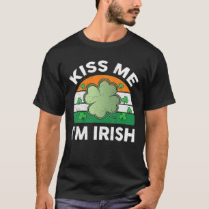 Kiss Me I'm Irish Men Women Baby Funny St Patricks T-Shirt