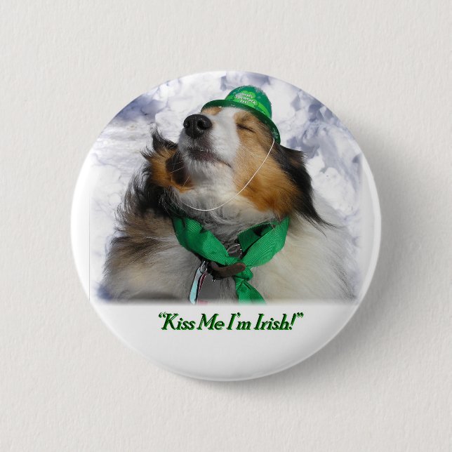 Kiss Me I'm Irish pin (Front)