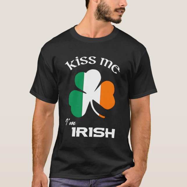Kiss Me I'M Irish St Patrick'S Day T-Shirt (Front)