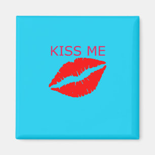 Kiss Me Magnet