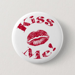 Kiss Me! Red Lips 6 Cm Round Badge
