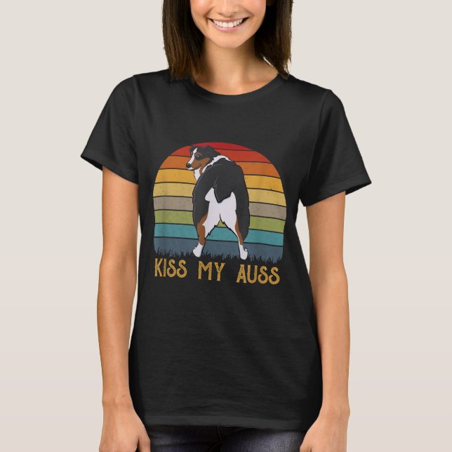 Kiss My Auss Funny Aussie Mum Aussie Owner Retro S T-Shirt (Front)