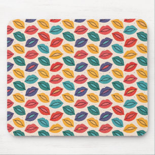 Kiss Pattern Mouse Pad