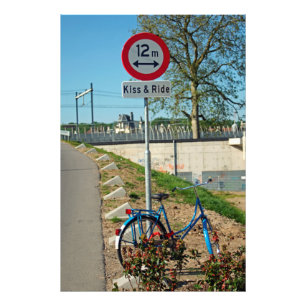 Kiss & ride photo print