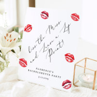 Kiss the Miss and leave a lip print Bachelorette