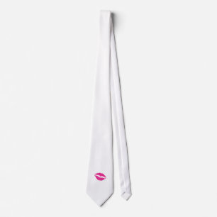 Kiss Tie