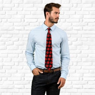 Kiss You All Over Tie
