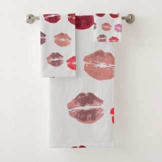 Kisses from the Misses Bath Towel Set