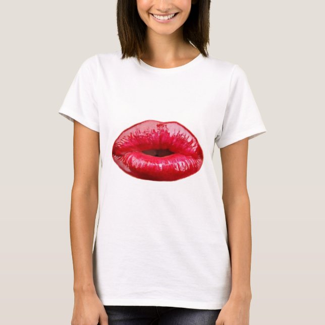 Kissing lips! T-Shirt (Front)