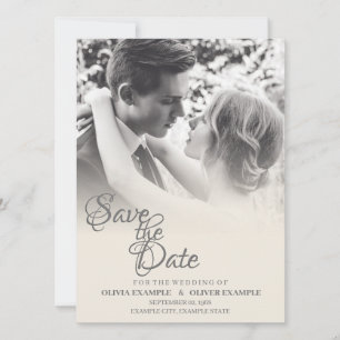 Kissing wedding couple in monochrome