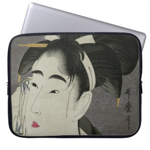 Kitagawa Utamaro’s Ase O Fuku Onna laptop sleeve