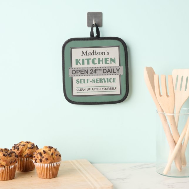 Kitchen – custom name –  pot holder (Insitu(Hanging))