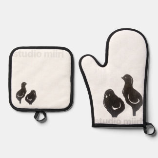 KITCHEN MITTS studio miiri Oven Mitt & Pot Holder Set