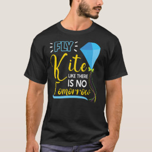 Kite Flying Kite Fan For Fite Flying  T-Shirt