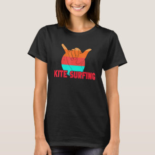 Kitesurfing Shaka Kiteboarder Vintage Kite Kiteboa T-Shirt