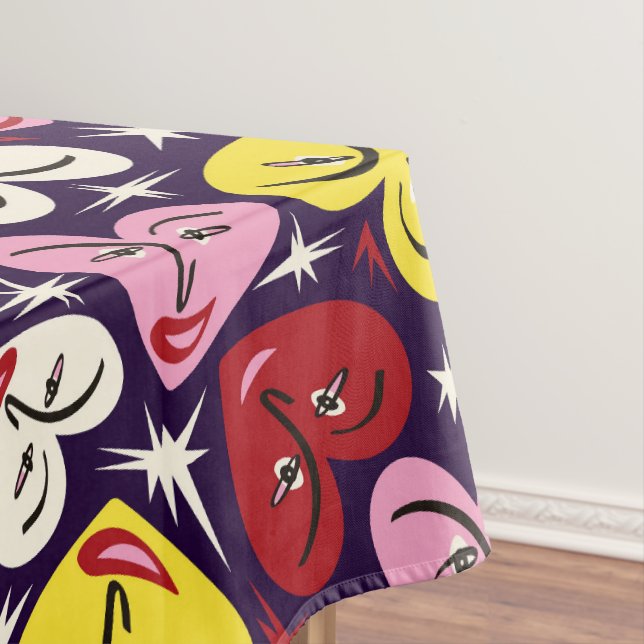 Kitschy Kitchen Retro 1950's Heart Pattern Tablecloth (In Situ)