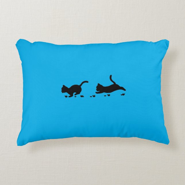 Kittens blue throw pillow. decorative cushion (Front)