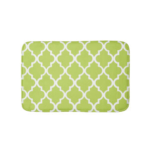 Kiwi Green Quatrefoil Tiles Pattern Bath Mat