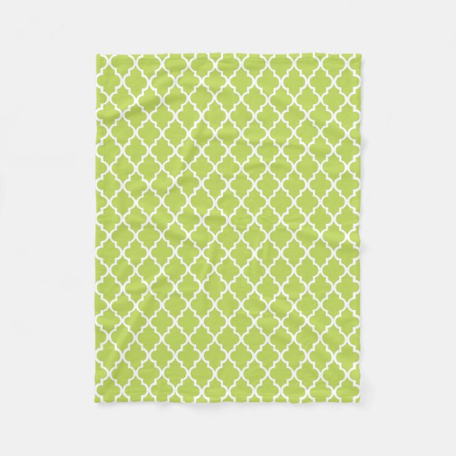 Kiwi Green Quatrefoil Tiles Pattern Fleece Blanket (Front)