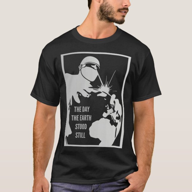 Klaatu Barada Nikto Robot Gort SiFi T-Shirt (Front)
