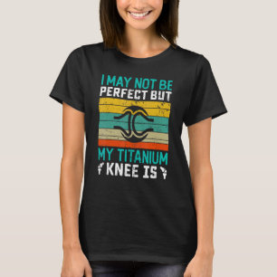 Knee Surgeon's Mum I'm a Joint Knee Surgeons Mum T-Shirt