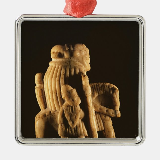 Knight chess piece metal ornament (Front)