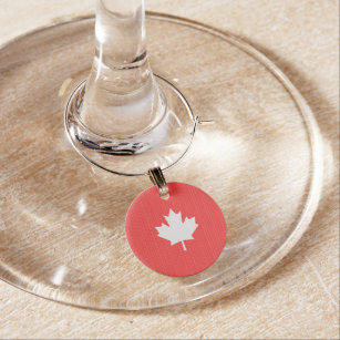 Knit Style Maple Leaf Knitting Motif Wine Charm