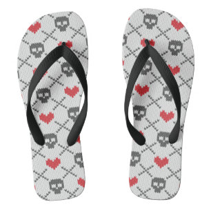Knitted pattern with skulls thongs