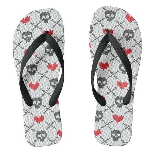 Knitted pattern with skulls thongs (Footbed)