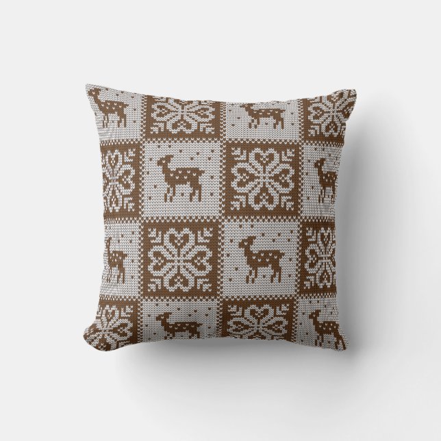 Knitted winter deers: vintage pattern. cushion (Front)