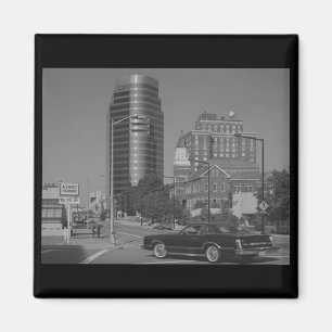 Knoxville 1987 magnet