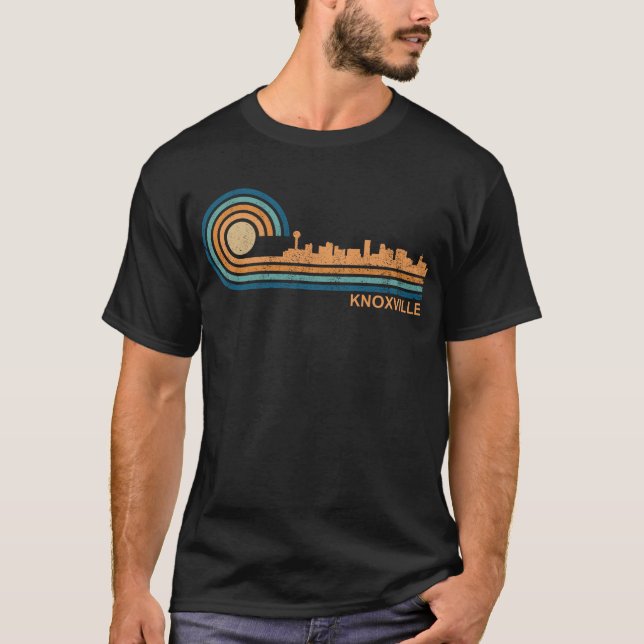 Knoxville Skyline Retro Tennessee Fan Skyline T-Shirt (Front)