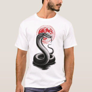 Kobra vor Blutmond T-Shirt
