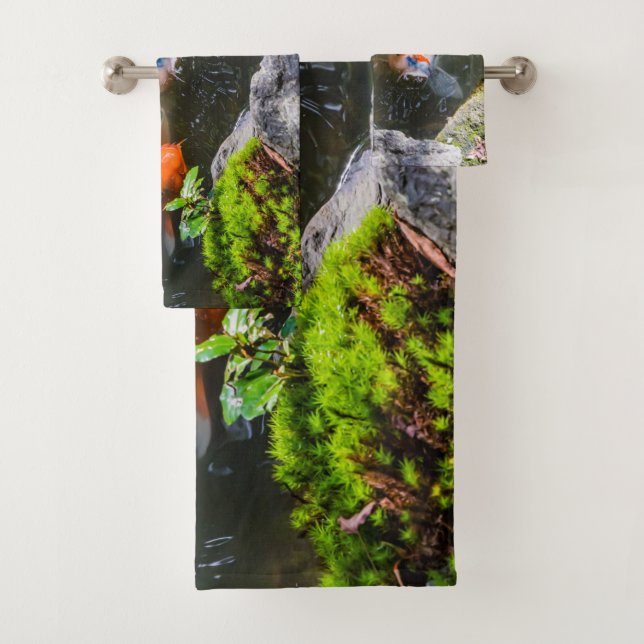 Koi fish in a pond bath towel set (Insitu)