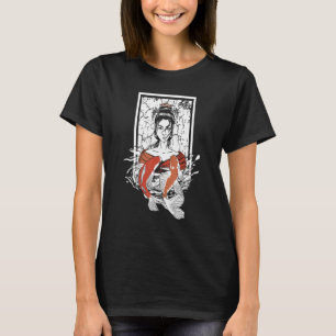 Koi fish with Geisha and Japanese Koi with Japanes T-Shirt