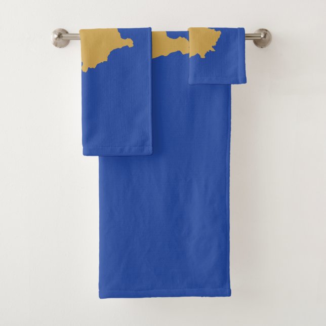 Kosovo Flag Bath Towel Set (Insitu)