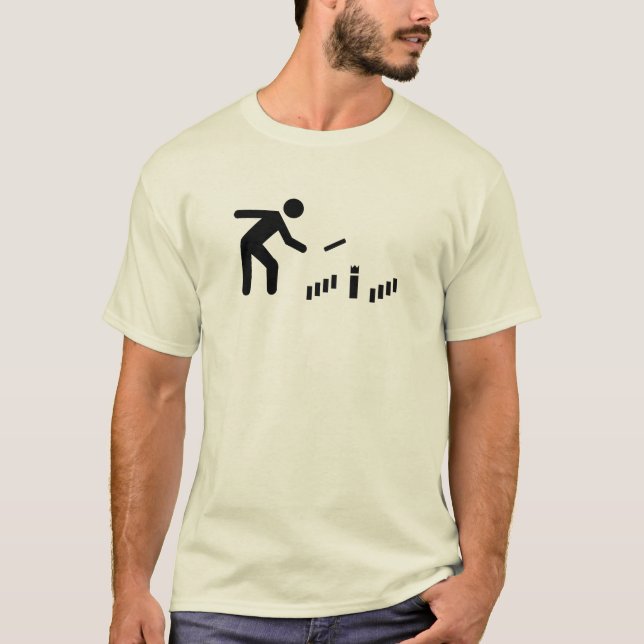 Kubb player T-Shirt (Front)