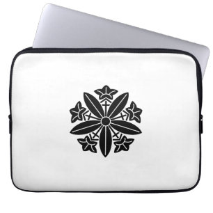 Kuga Ryūdō Laptop Sleeve