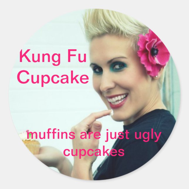 Kung Fu Cupcake Classic Round Sticker (Front)