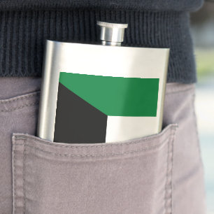 Kuwait flag hip flask