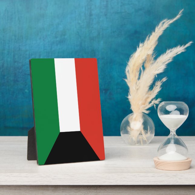 Kuwait flag plaque (Side)