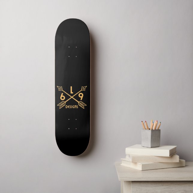  L69 DESIGNS ARROWS SKATEBOARD (Wall Art)