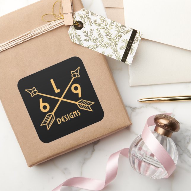  L69 DESIGNS ARROWS SQUARE STICKER (Gifting)