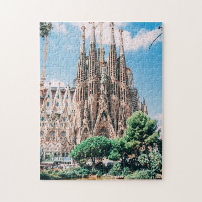 La Sagrada Familia Jigsaw Puzzle (Vertical)