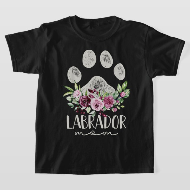 Labrador Retriever Pet Dog Mama Gifts Lab Mum T-Shirt (Laydown)